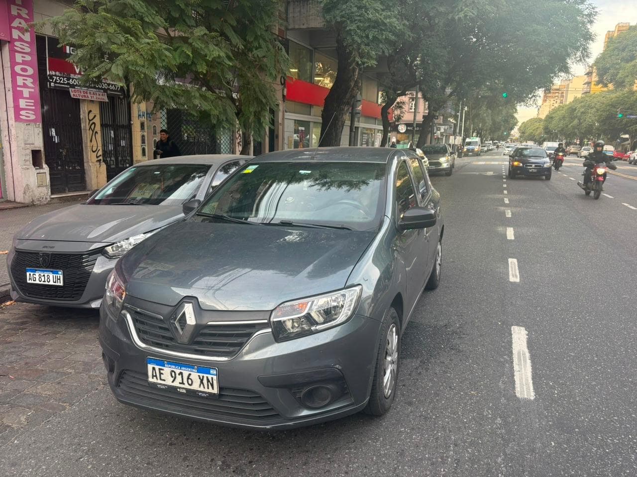 Renault Sandero — foto 1